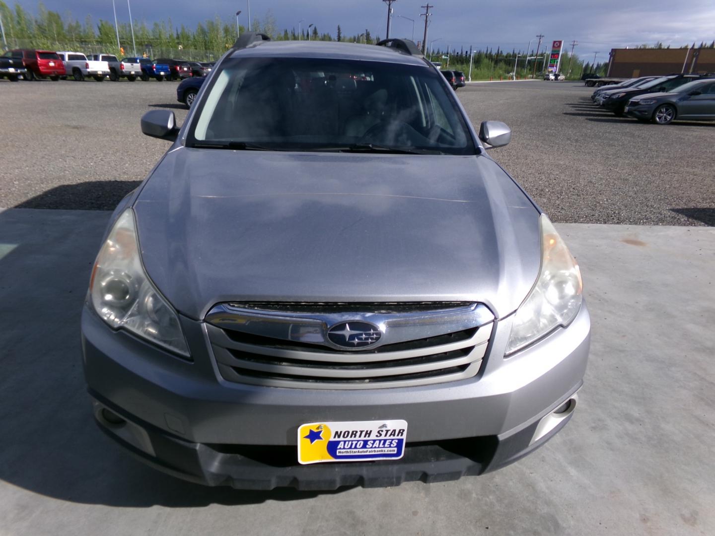 2010 Subaru Outback 2.5i Premium (4S4BRBGC2A3) with an 2.5L H4 DOHC 16V engine, Continuously Variable Transmisson transmission, located at 2630 Philips Field Rd., Fairbanks, AK, 99709, (907) 458-0593, 64.848068, -147.780609 - Photo#1